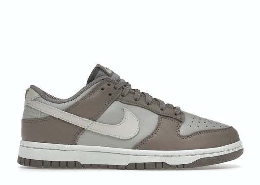 Nike Dunk Low Bone Beige (W)